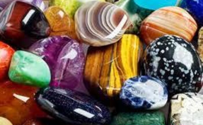 افضل شيخة روحانية مغربية الشيخة ام عبد اللطيف0096176077739-أحجار كريمة بخصائص عجيبة